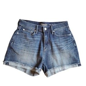 Levi's Signature Women's High-Rise Denim Shorts